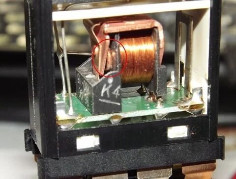 чистка контактов реле поворотов/аварийки